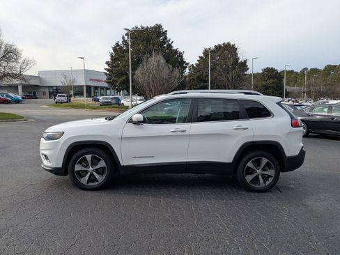 Used 2019 Jeep Cherokee Limited image 8