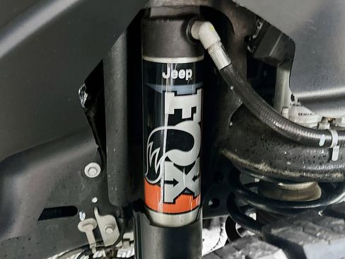 Used 2023 Jeep Gladiator Mojave w/ Cold Weather Group image 39