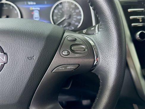 Used 2024 Nissan Murano SV w/ SV Midnight Edition Package image 23