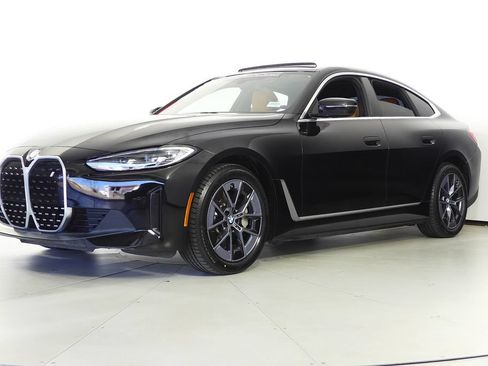 Used 2023 BMW i4 eDrive35 w/ Premium Package RWD image 2