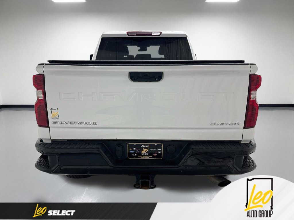 Used 2024 Chevrolet Silverado 2500 Custom w/ Custom Convenience Package AWD/4WD image 9