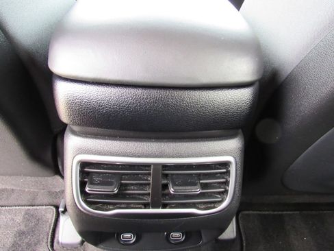 Used 2021 Hyundai Santa Fe SEL FWD image 22