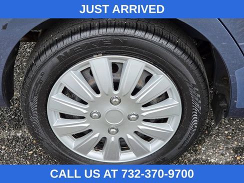 Used 2007 Toyota Yaris Sedan w/ Convenience Pkg FWD image 12