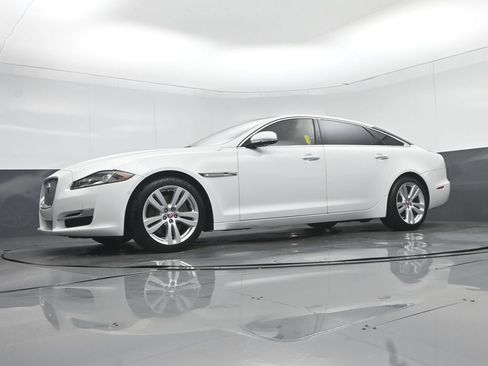 Used 2016 Jaguar XJ L Portfolio AWD/4WD image 59