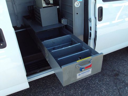 Used 2012 Chevrolet Express 1500 AWD image 11