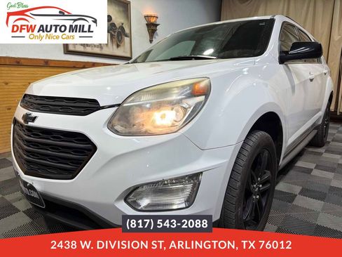Used 2017 Chevrolet Equinox LT w/ Sport Edition FWD image 1