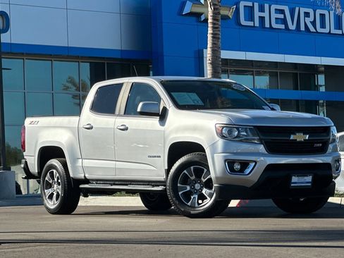Used 2015 Chevrolet Colorado Z71 image 2