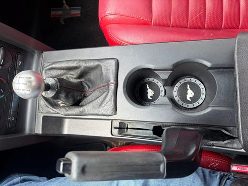 Used 2006 Ford Mustang Coupe RWD image 39