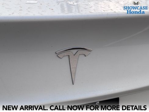 Used 2020 Tesla Model 3 Standard Range Plus RWD image 11