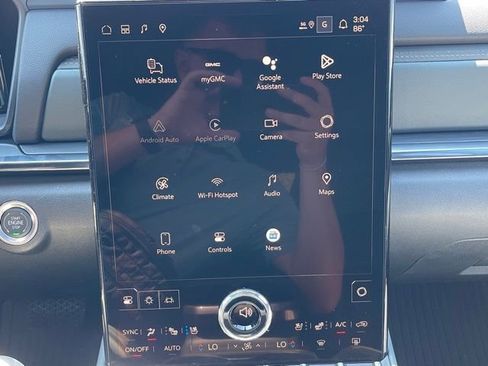 New 2026 GMC Terrain AT4 w/ Convenience Package III image 10