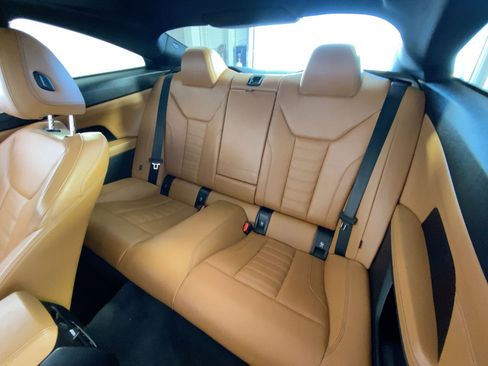 Used 2021 BMW 430i Coupe w/ Convenience Package image 28