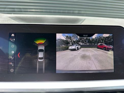 Used 2020 BMW 330i Sedan w/ Driving Assistance Package RWD image 33