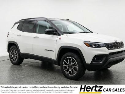 Used 2025 Jeep Compass Trailhawk