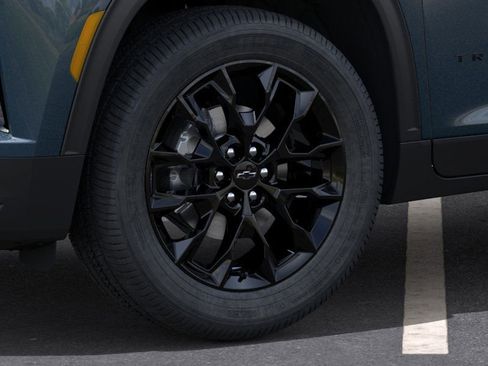 New 2026 Chevrolet Traverse LT w/ Midnight/Sport Edition FWD image 10
