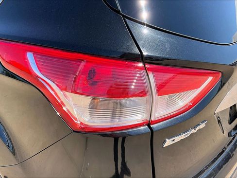Used 2014 Ford Escape Titanium FWD image 27
