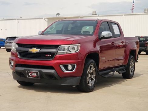 Used 2019 Chevrolet Colorado Z71 RWD image 3