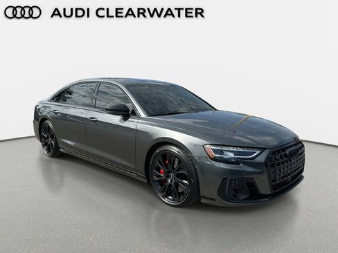 Used 2025 Audi S8 image 7