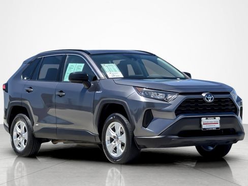 Certified 2021 Toyota RAV4 LE AWD/4WD image 7