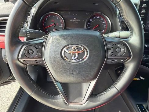 Used 2022 Toyota Camry XSE FWD image 32