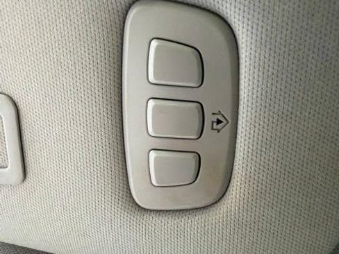 Used 2024 Lincoln Nautilus Premier w/ Equipment Group 102A AWD/4WD image 50