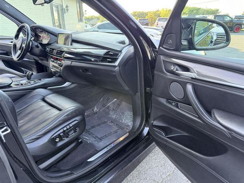 Used 2016 BMW X5 M AWD/4WD image 10