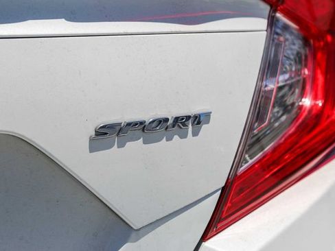 Used 2019 Honda Civic Sport image 10