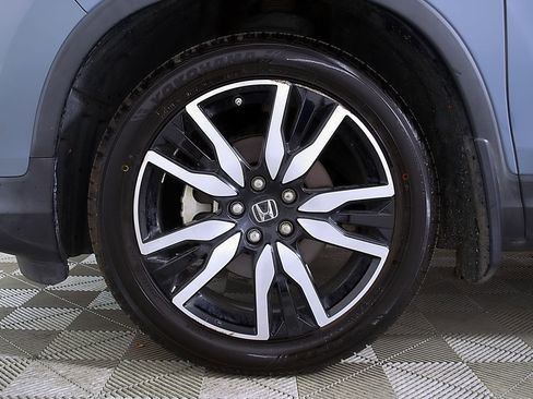 Used 2022 Honda Pilot Touring image 4
