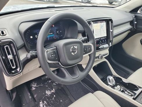 New 2026 Volvo XC40 B5 Plus w/ Protection Package Premier AWD/4WD image 16