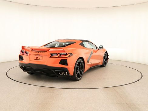 Used 2022 Chevrolet Corvette Stingray Coupe w/ Z51 Performance Package image 6