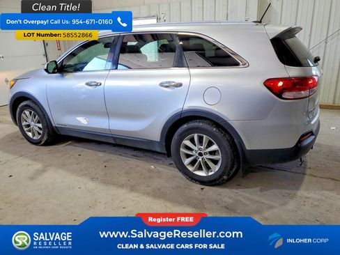 Used 2016 Kia Sorento LX AWD/4WD image 3