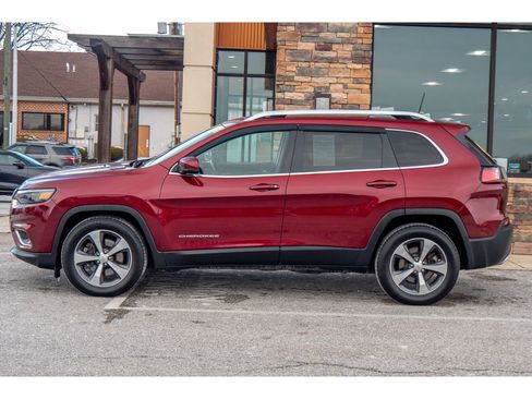Used 2019 Jeep Cherokee Limited image 6