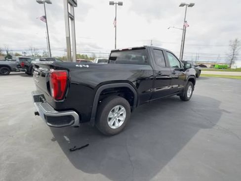 Used 2023 GMC Sierra 1500 Pro w/ Pro Value Package AWD/4WD image 8