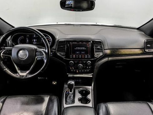 Used 2020 Jeep Grand Cherokee High Altitude AWD/4WD image 16