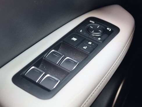 Used 2022 Lexus RX 350 FWD w/ Premium Package image 14