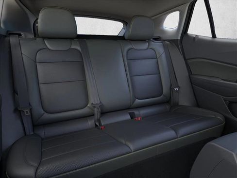 New 2026 Chevrolet Trax ACTIV w/ Sunroof Package FWD image 17