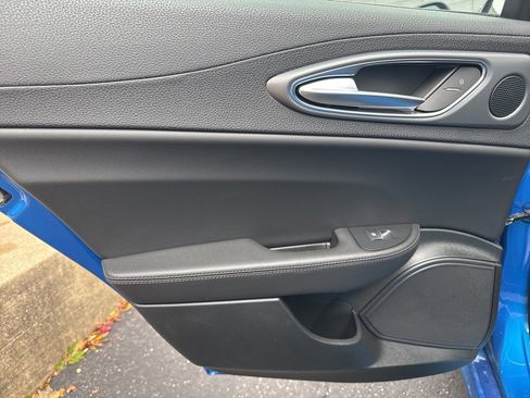 New 2025 Alfa Romeo Giulia AWD w/ Veloce Package AWD image 18