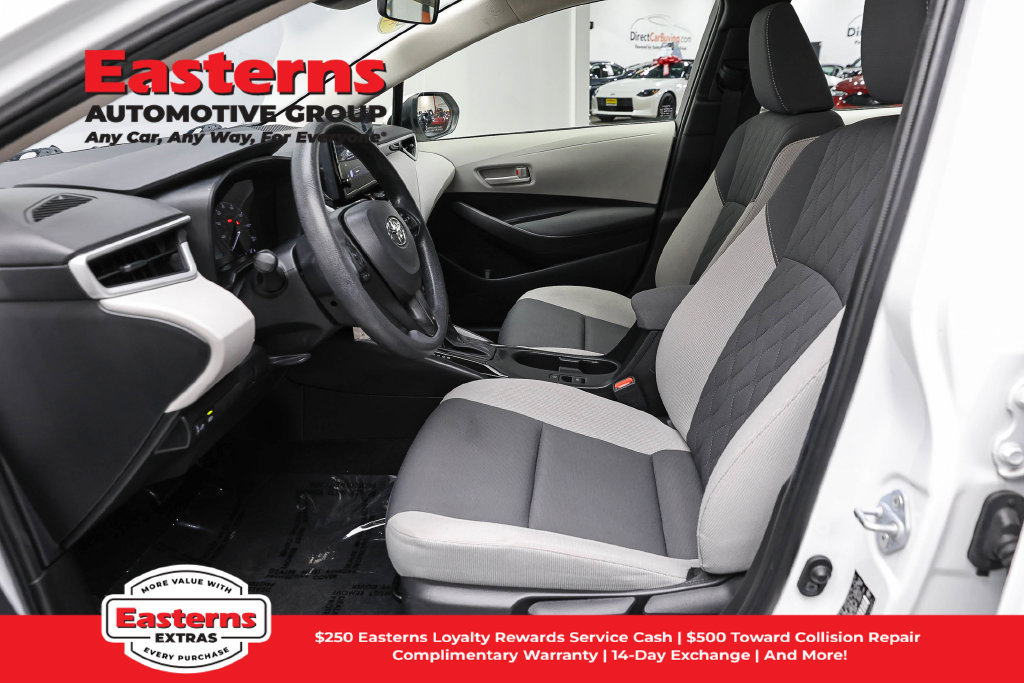Used 2023 Toyota Corolla LE FWD image 15