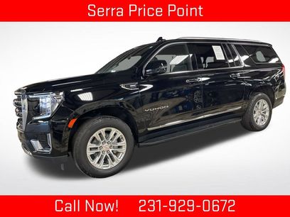 Used 2024 GMC Yukon XL SLT w/ SLT Luxury Package