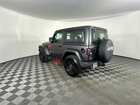 Certified 2020 Jeep Wrangler Sport image 9