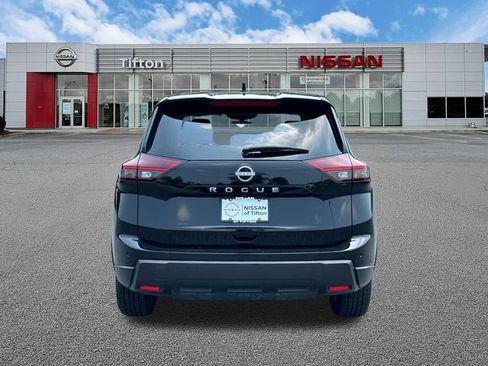 Used 2025 Nissan Rogue SV FWD image 6