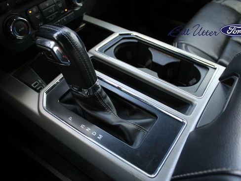 Used 2018 Ford F150 Lariat w/ Trailer Tow Package image 17