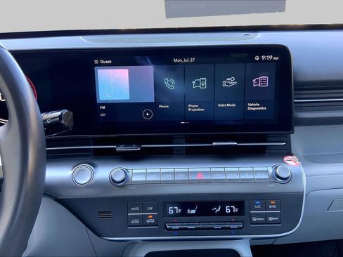Certified 2024 Hyundai Kona SEL AWD/4WD image 7