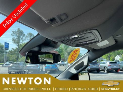 Used 2024 Chevrolet Silverado 1500 Custom w/ Turbomax Blackout Package AWD/4WD image 19