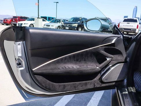 Used 2021 Ferrari Roma RWD image 28