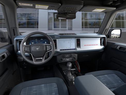 New 2026 Ford Bronco Heritage Edition AWD/4WD image 9
