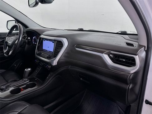 Used 2019 GMC Acadia SLT image 28