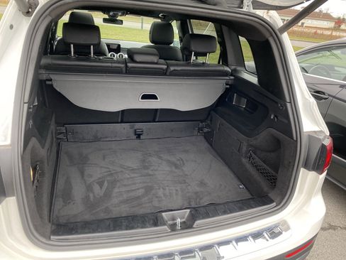 Used 2023 Mercedes-Benz GLB 250 4MATIC image 26