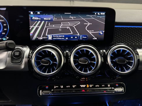 Certified 2024 Mercedes-Benz EQB 300 4MATIC image 29