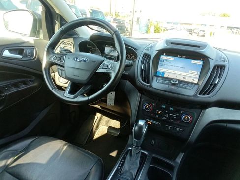 Used 2018 Ford Escape SEL image 14