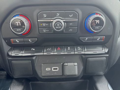 Used 2022 Chevrolet Silverado 1500 LT Trail Boss w/ Safety Package image 29